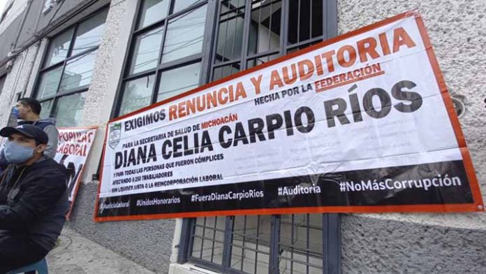 “Nos manifestamos para que la próxima administración nos voltee a ver”: Extrabajadores del Seguro Popular