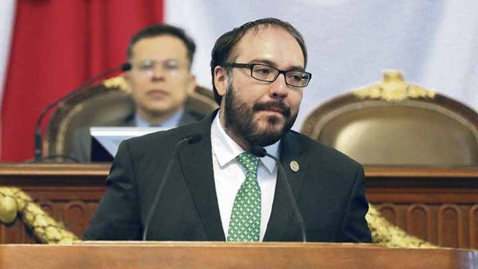 FGJ buscará emisión de ficha roja para Mauricio Toledo