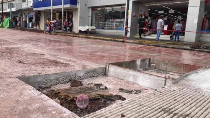 Se desploman un 50% las ventas de los comerciantes de la Av. Lázaro Cárdenas