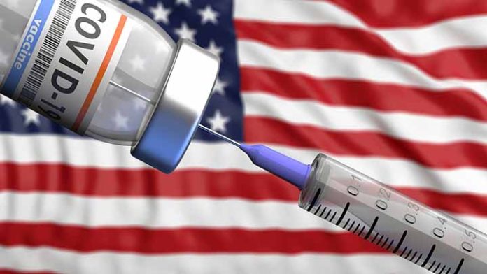 Estados Unidos sí aplicará tercera dosis de vacuna contra Covid-19