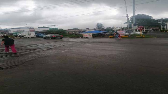 96 horas de bloqueo en Vías Férreas en Uruapan; aumenta número de trenes retenidos