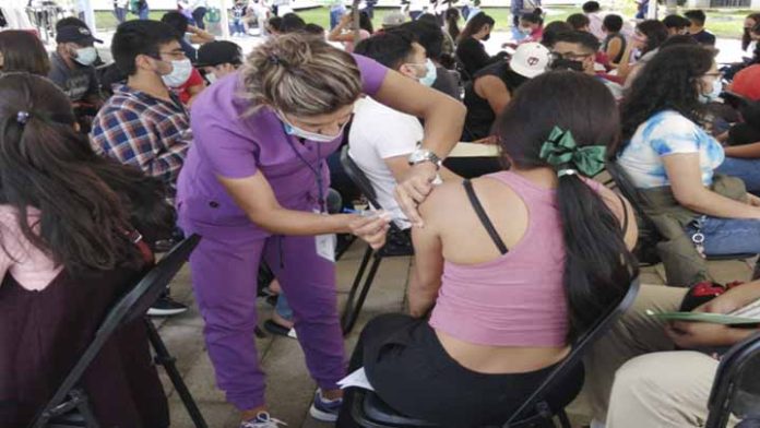 En Michoacán se han aplicado más de un millón de dosis anti COVID-19 a población de 18 a 29 años