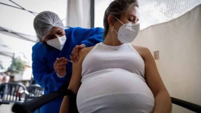 En Michoacán se han aplicado 27 mil 687 dosis de vacuna anti Covid-19 a embarazadas