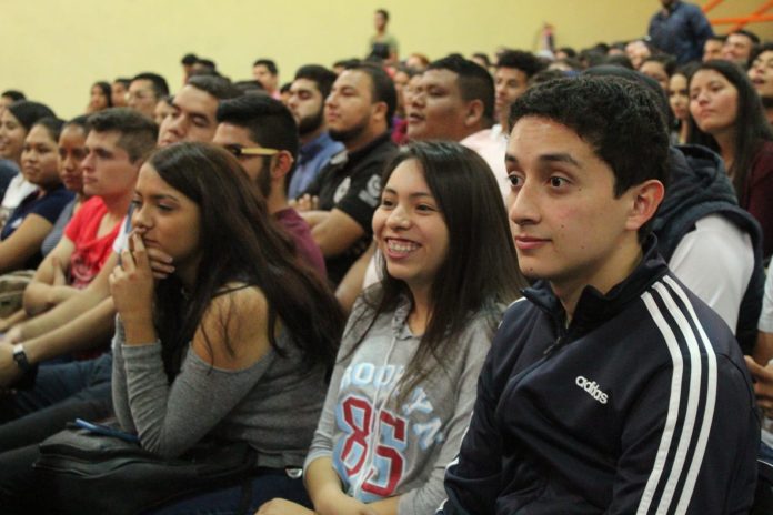 Más de 40 mil estudiantes abandonaron sus estudios durante el ciclo escolar 2020-2021