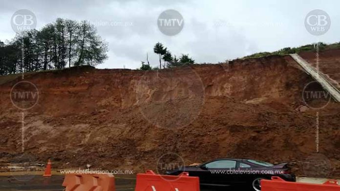 Otro derrumbe en el kilómetro 70 de la Siglo XXI