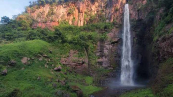 En temporada de lluvias, cascadas michoacanas listas para ser visitadas