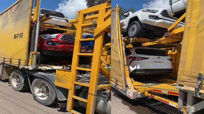 Recupera FGE madrina con vehículos nuevos con reporte de robo