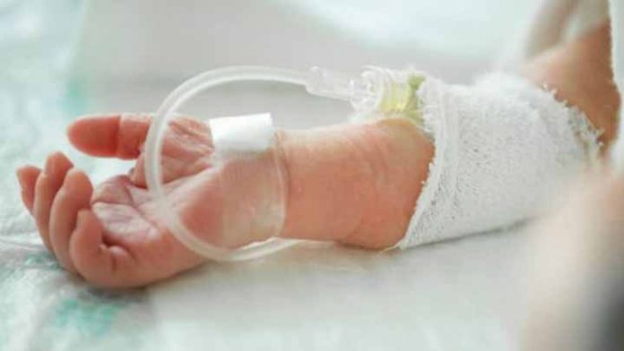 Bebé cae en coma por intoxicación de cocaína