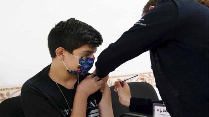 Este sábado continúa vacunación para menores de 15 a 17 años en Lázaro Cárdenas