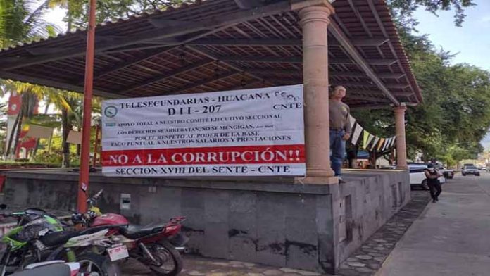 Poder de Base mantiene toma de oficinas de renta en Lázaro Cárdenas y la Huacana