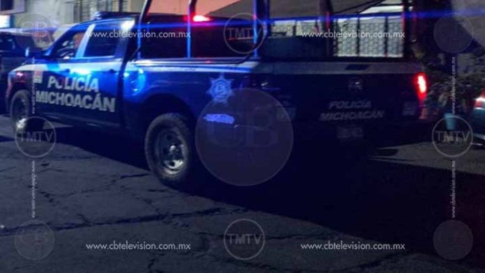 Se meten a su casa asesinan a un hombre y dejan heridos a otros dos en Apatzingán