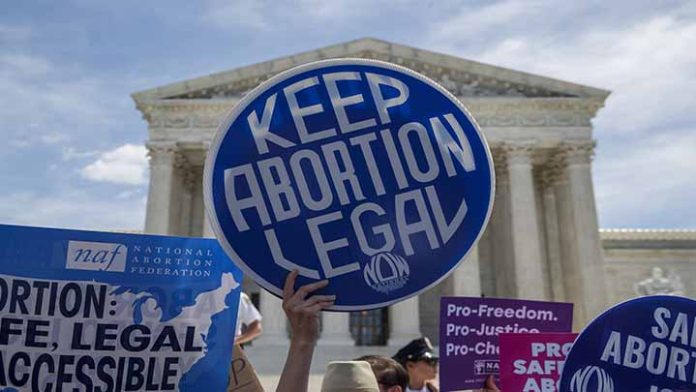 Se restituye en Texas Ley antiaborto