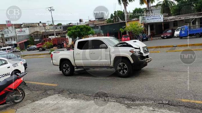 Informan que la diputada de Michoacán que sufrió accidente ya esta siendo valorada