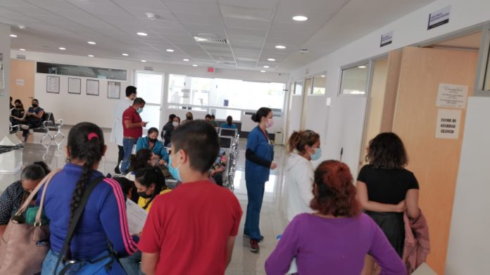 Se aplicaron en Morelia más de 400 vacunas anticovid a adolescentes con factor de riesgo