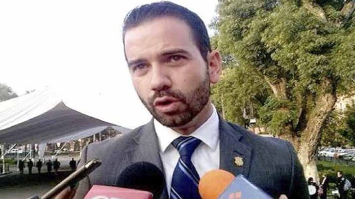 Arróniz y funcionarios de Morena recibieron bonos en 2019 y 2021, podrían ser investigados por la ASF