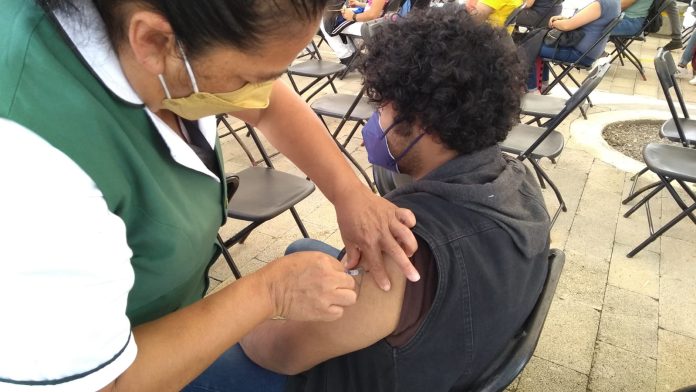 Vacunas para rezagados en Morelia están garantizadas, aseguran autoridades