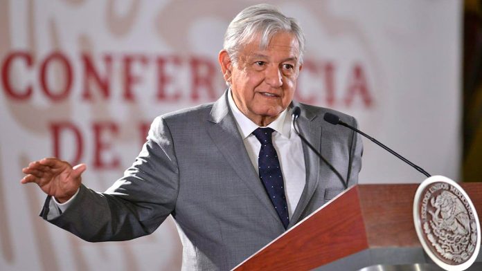 AMLO pide a gobernadores entrantes que no haya afanes de venganza