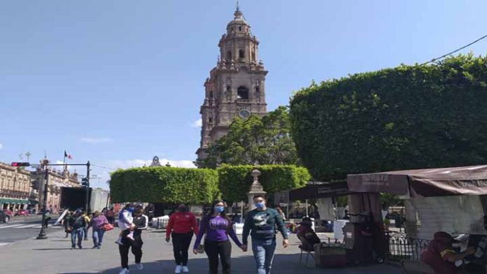 Desaparición de basquetbolista y taxista, un montaje; opinan ciudadanos