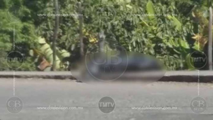 Abandonan cuerpo embolsado en Zitácuaro