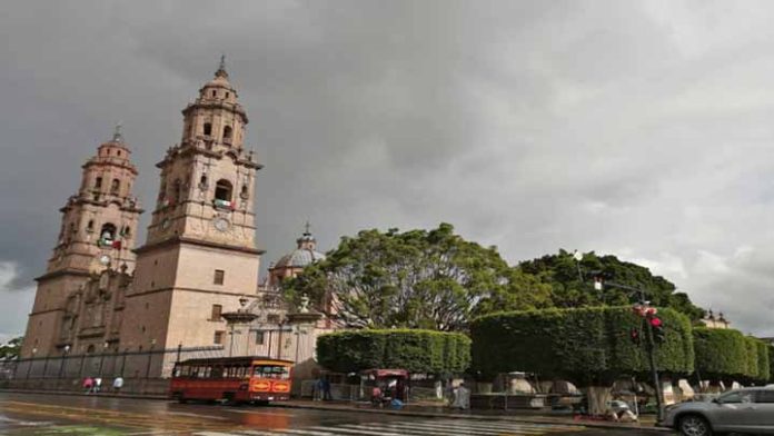 Festividades del día de muertos también beneficiaron a tranvías de Morelia