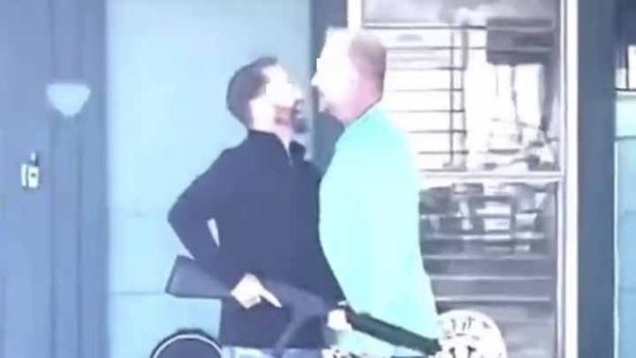 Sujeto le dispara al ex de su esposa y lo mata