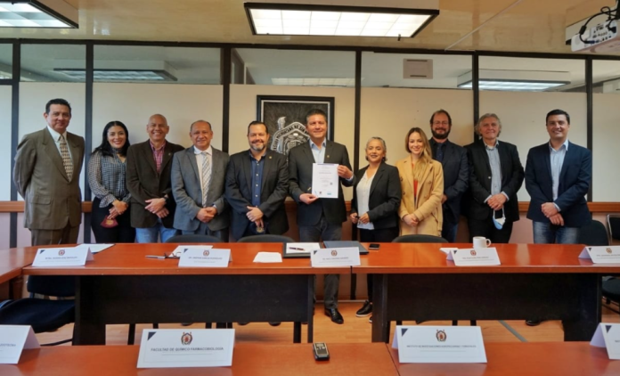 Un gran logró de la UMSNH el programa institucional de la Licenciatura en Biotecnología logra acreditación