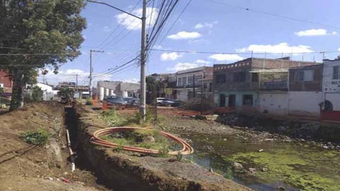 A casi un año, obra en Siervo de la Nación con un avance del 55%