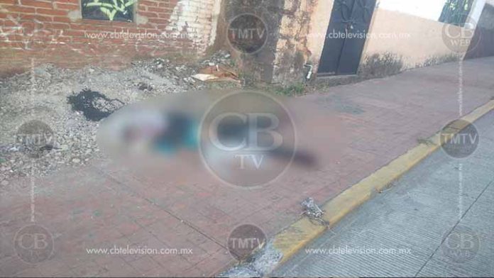 Matan a un joven con una bolsa de plástico en el centro de Uruapan