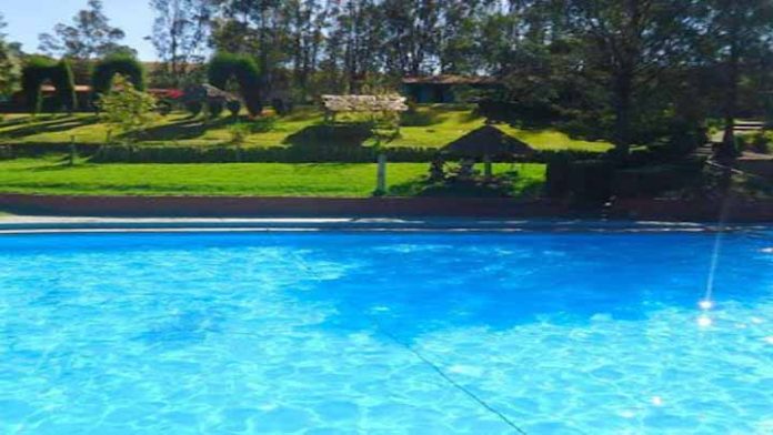 Declaran en condiciones para vacacionar albercas de Michoacán