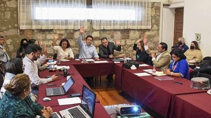 Morelianos resignados ante el inminente reemplacamiento