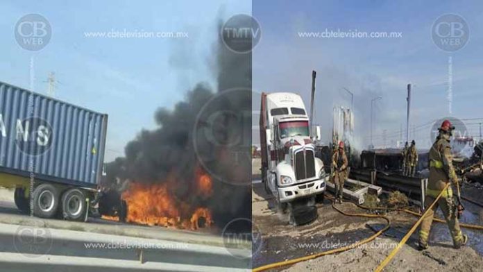 Un muerto calcinado y un herido deja choques de trailers en la Siglo XXI
