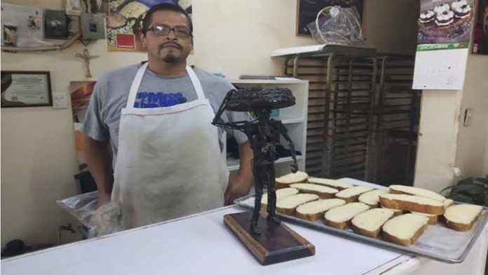 El arte de hornear pan a los Morelianos; la historia de Don Oswaldo