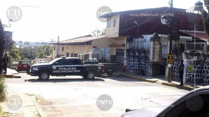 Balean a dos hombres en Uruapan; solo uno resultó herido
