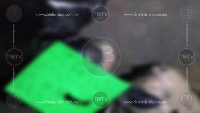 Arrojan tres cuerpos descuartizados en Tocumbo
