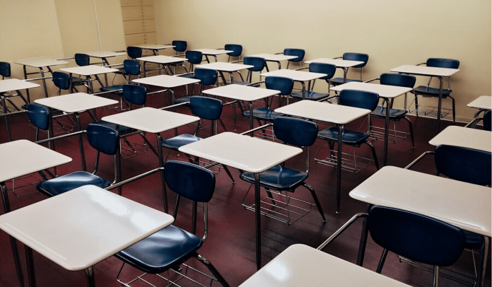 Tras eventos violentos, casi 6 mil estudiantes sin ir a clases en Michoacán