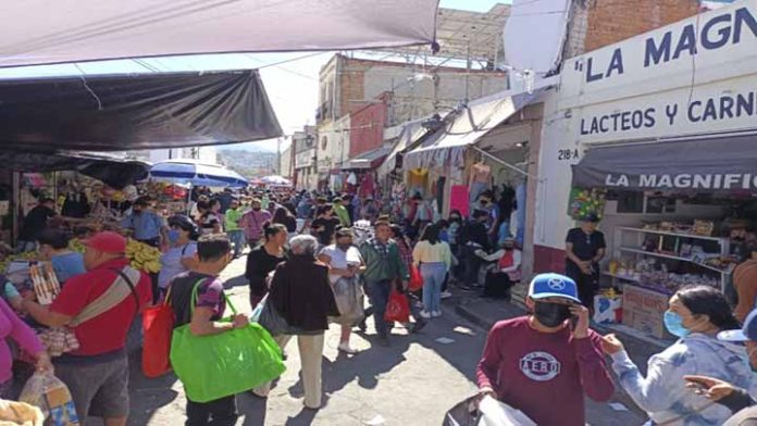 En Morelia 370 comerciantes se instalan para Día de Reyes