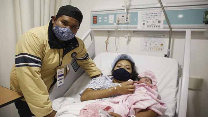Es niña la primera bebé michoacana del 2022