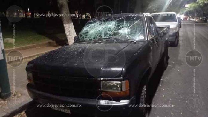 Comuneros de Santiago Azajo hacen destrozos en la Secretaría de Gobierno