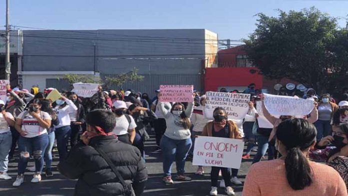 Podrían continuar movilizaciones ante la reducción de matrículas: normalistas
