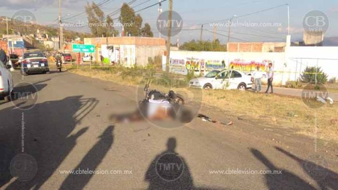 Muere motociclista atropellado en la salida a Quiroga