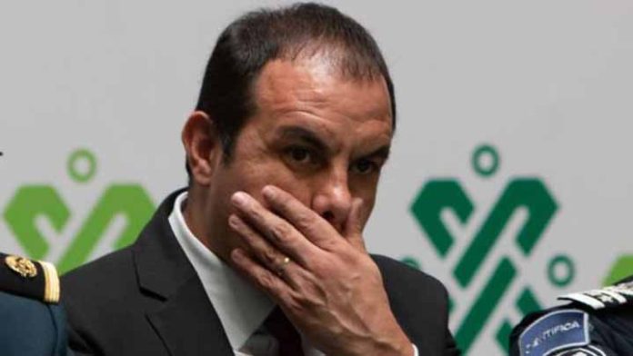 Cuelgan narcomanta con amenaza a Cuauhtémoc Blanco