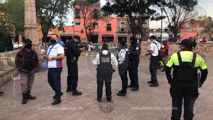 Un muerto en la plaza Carrillo de Morelia