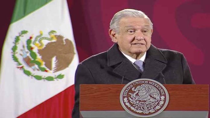 López Obrador asegura que la honestidad es lo más importante en su vida