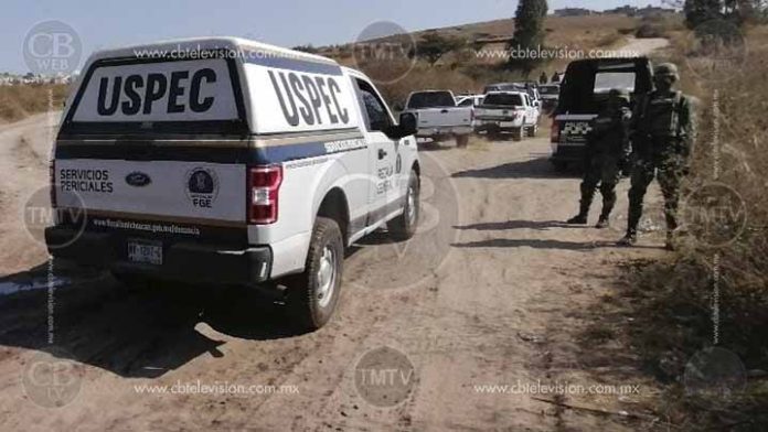 Abandonan cinco muertos en Tangamandapio; dos eran mujeres