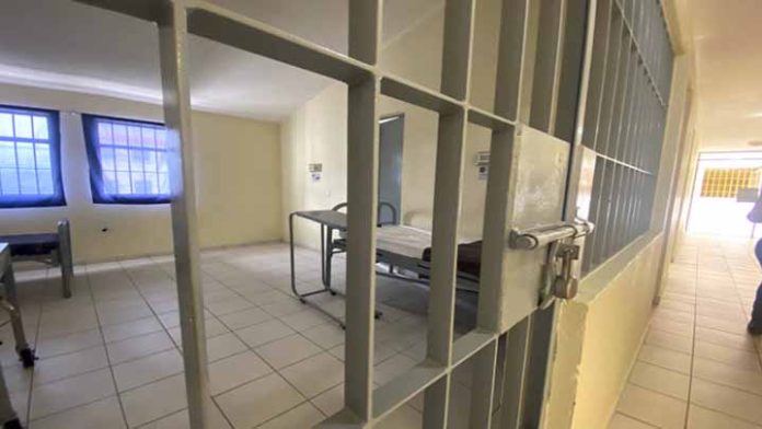 CNDH emite recomendación al Ayuntamiento de Apatzingán por persona que se suicido en Centro Penitenciario