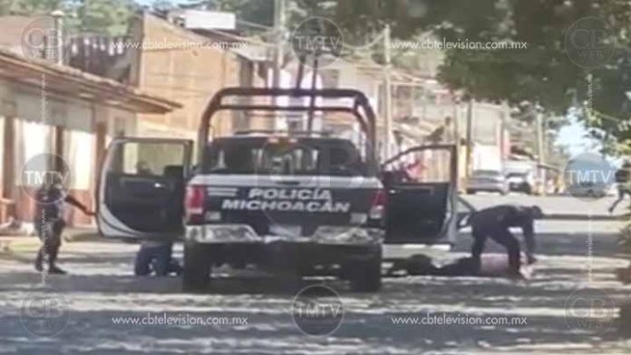 Arrestan a dos hombres por robo de joyería en Pátzcuaro