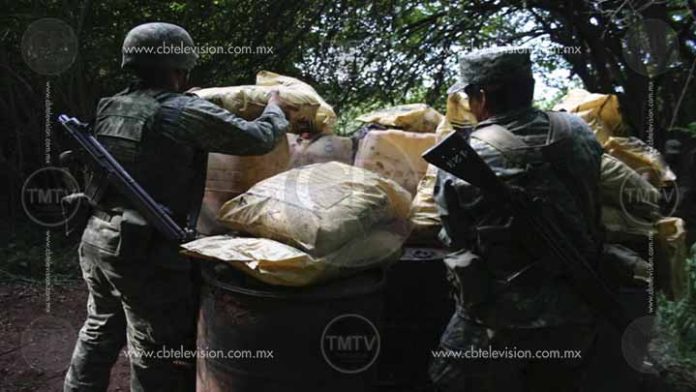Militares decomisan 400 kilos de componente explosivo en El Aguaje