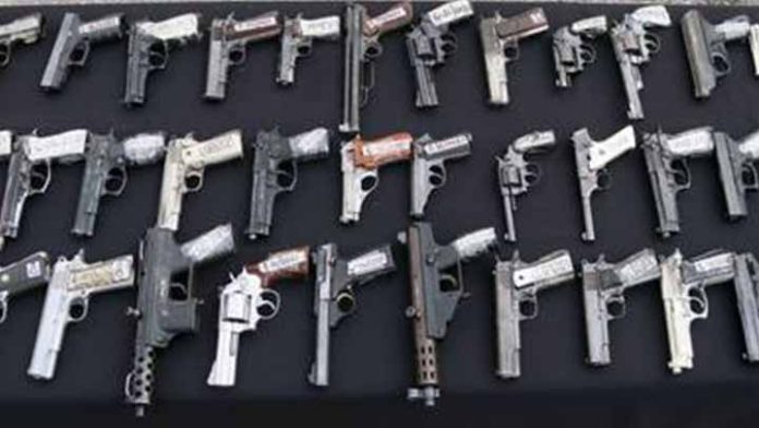 Armas traficadas pudieron ser usadas contra periodistas: escribió Ebrard a Estados Unidos