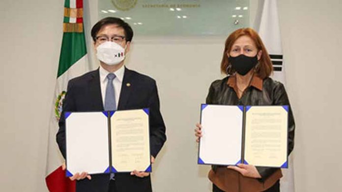 México firma acuerdo con Corea del Sur para un Tratado de Libre Comercio