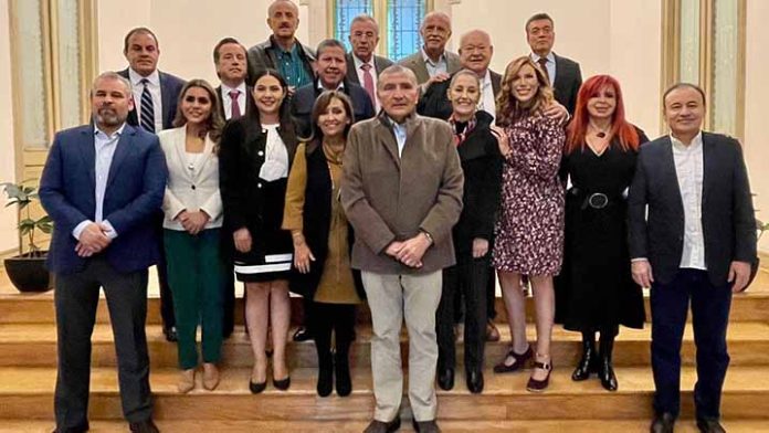 Gobernantes de la 4T condenan declaraciones del Parlamento Europeo